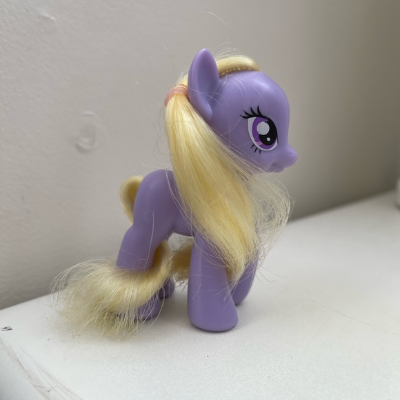♡ MLP G4 Lyrica Lilac Doll - Picture 5 of 7
